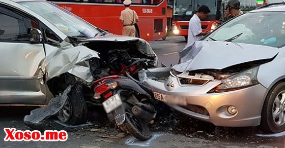 Mơ thấy mình bị ô tô kẹp chết thì có điềm nguy