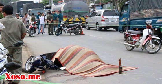 Mơ thấy ô tô kẹp chết người - Giải mộng chiêm bao thấy ô tô kẹp chết ngườ i